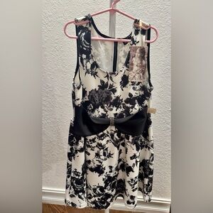 Hanna Banana Black Label by Sara Sara